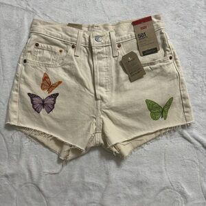 NWT Levi’s 501 High Waisted Butterfly Graphic Denim Shorts!